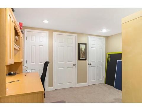 10 Camelot, Hingham, MA 02043 photo 20