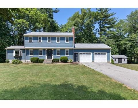 10 Camelot, Hingham, MA 02043 photo 1