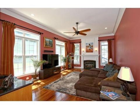 5 Milbery Ln, Acton, MA 01720 photo 4