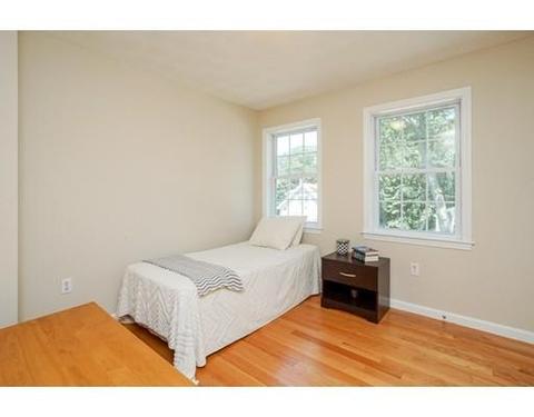 23 Lander St, Saugus, MA 01906 photo 16