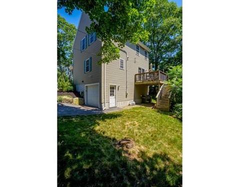 23 Lander St, Saugus, MA 01906 photo 5