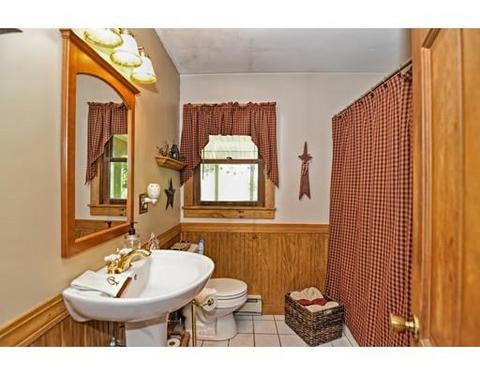 9 Glen Ave, Upton, MA 01568 photo 16