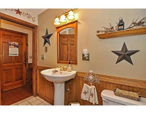 9 Glen Ave, Upton, MA 01568 photo 17