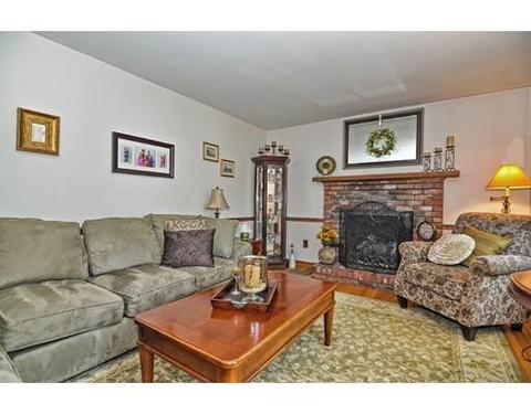 9 Glen Ave, Upton, MA 01568 photo 10