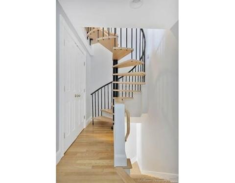 80 Prospect St #5, Gloucester, MA 01930 photo 17
