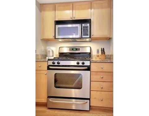 80 Prospect St #5, Gloucester, MA 01930 photo 13