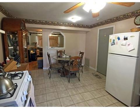 135 Vale St #10, Fall River, MA 02724 photo 4
