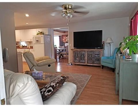 31 Crowningshield Rd, Worcester, MA 01604 photo 2