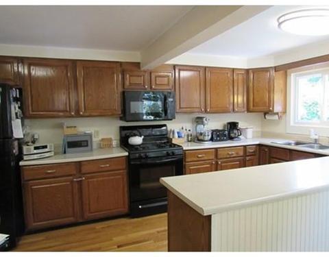 76 Swifts Beach Rd, Wareham, MA 02571 photo 4