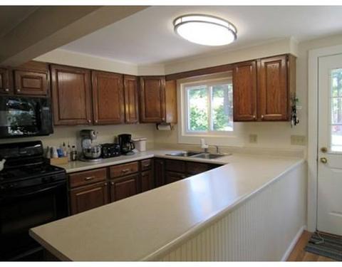 76 Swifts Beach Rd, Wareham, MA 02571 photo 5