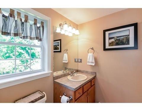 228 Hathaway St, Wareham, MA 02571 photo 12