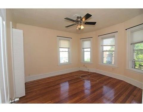 15 Winthrop St, Everett, MA 02149 photo 5