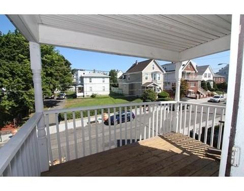 15 Winthrop St, Everett, MA 02149 photo 4