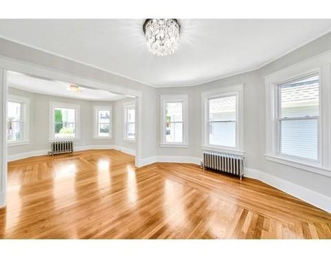 25 Lyndale St, Springfield, MA 01108 photo 5