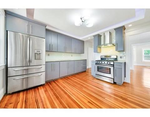 25 Lyndale St, Springfield, MA 01108 photo 2