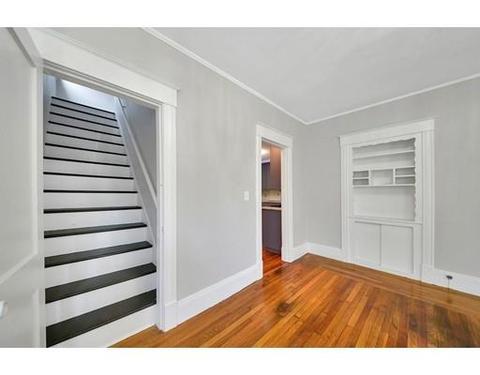 25 Lyndale St, Springfield, MA 01108 photo 10