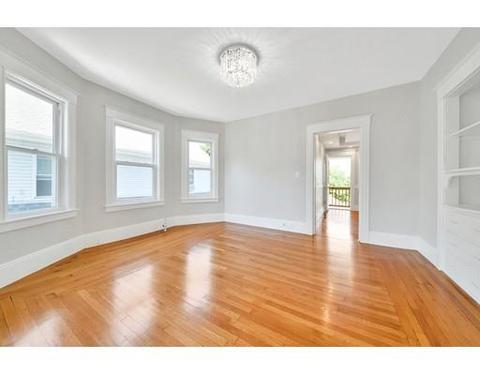 25 Lyndale St, Springfield, MA 01108 photo 12