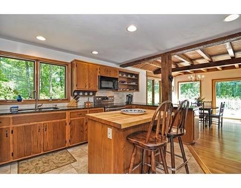 101 Glen Ave, Upton, MA 01568 photo 4