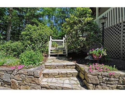 101 Glen Ave, Upton, MA 01568 photo 2