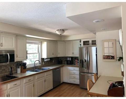 32 Lee, Lancaster, MA 01523 photo 3