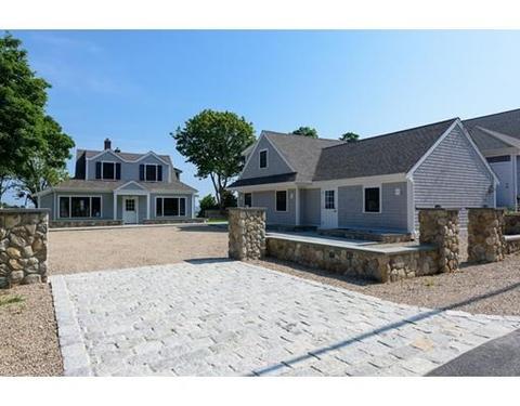 773 S Main St, Barnstable, MA 02632 photo 2