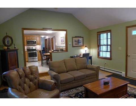 48 Dodge Rd, Sutton, MA 01590 photo 4