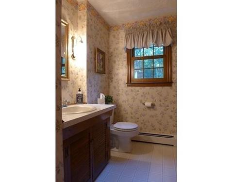 48 Dodge Rd, Sutton, MA 01590 photo 12