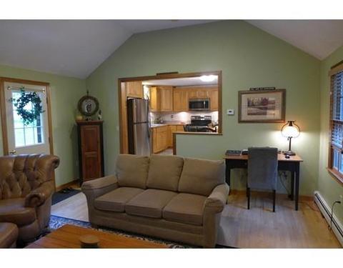 48 Dodge Rd, Sutton, MA 01590 photo 2