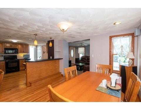 61 Stevens St, Stoneham, MA 02180 photo 10
