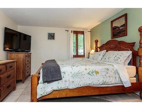 43 Wethersfield Rd, Natick, MA 01760 photo 17