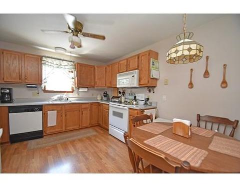 10 Mohawk Ave, Worcester, MA 01603 photo 6