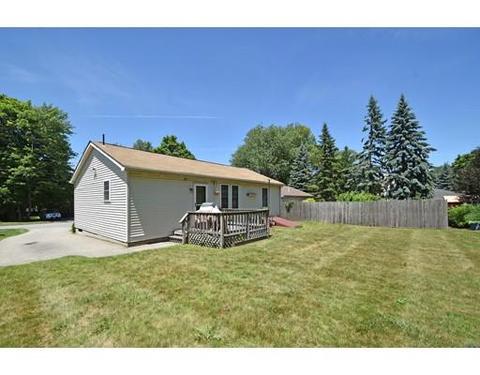 10 Mohawk Ave, Worcester, MA 01603 photo 16