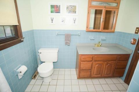 212 Ely Ave, West Springfield, MA 01089 photo 18