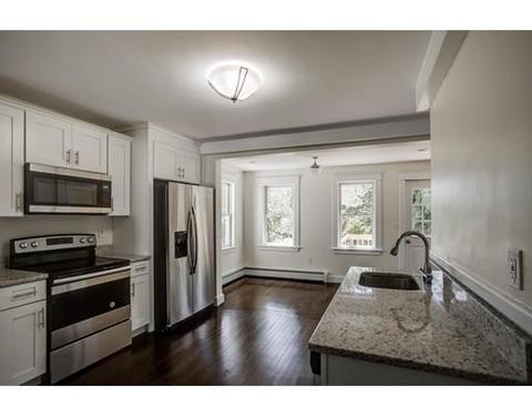 54 Knapp Ave, Worcester, MA 01605 photo 4