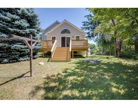 54 Knapp Ave, Worcester, MA 01605 photo 3