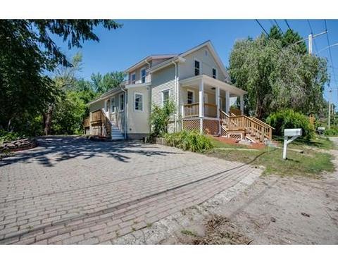54 Knapp Ave, Worcester, MA 01605 photo 2