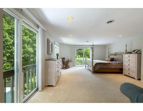 72 Fairview Ave, Reading, MA 01867 photo 14