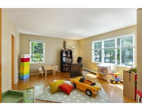 72 Fairview Ave, Reading, MA 01867 photo 21