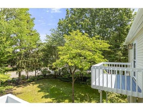 72 Fairview Ave, Reading, MA 01867 photo 16