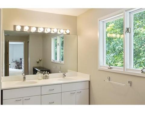 72 Fairview Ave, Reading, MA 01867 photo 15