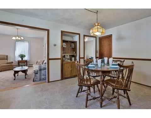 53 High St, Danvers, MA 01923 photo 9