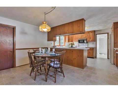 53 High St, Danvers, MA 01923 photo 10