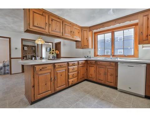53 High St, Danvers, MA 01923 photo 11