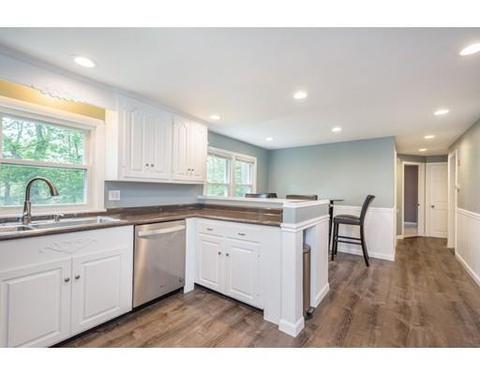 20 Mildred Ave, Worcester, MA 01603 photo 4