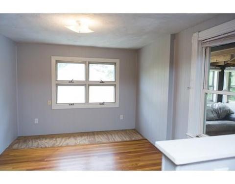 8 Arcadia St, Worcester, MA 01604 photo 15