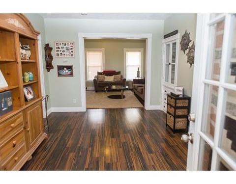 8 Arcadia St, Worcester, MA 01604 photo 3