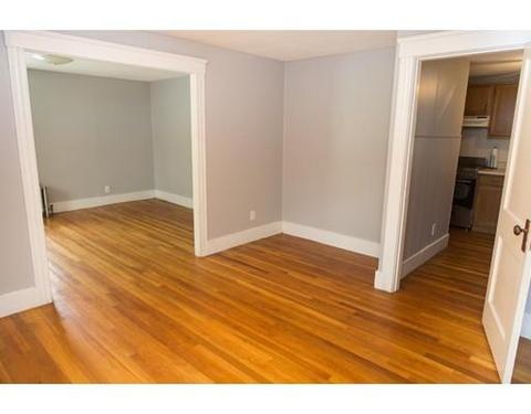8 Arcadia St, Worcester, MA 01604 photo 18