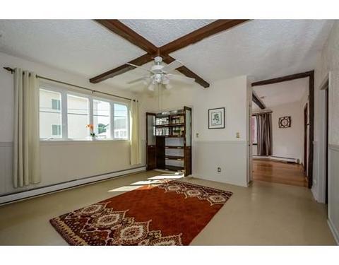 10 Marshall St, Worcester, MA 01604 photo 9