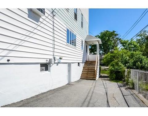 10 Marshall St, Worcester, MA 01604 photo 4