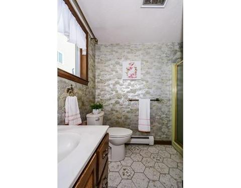10 Marshall St, Worcester, MA 01604 photo 18